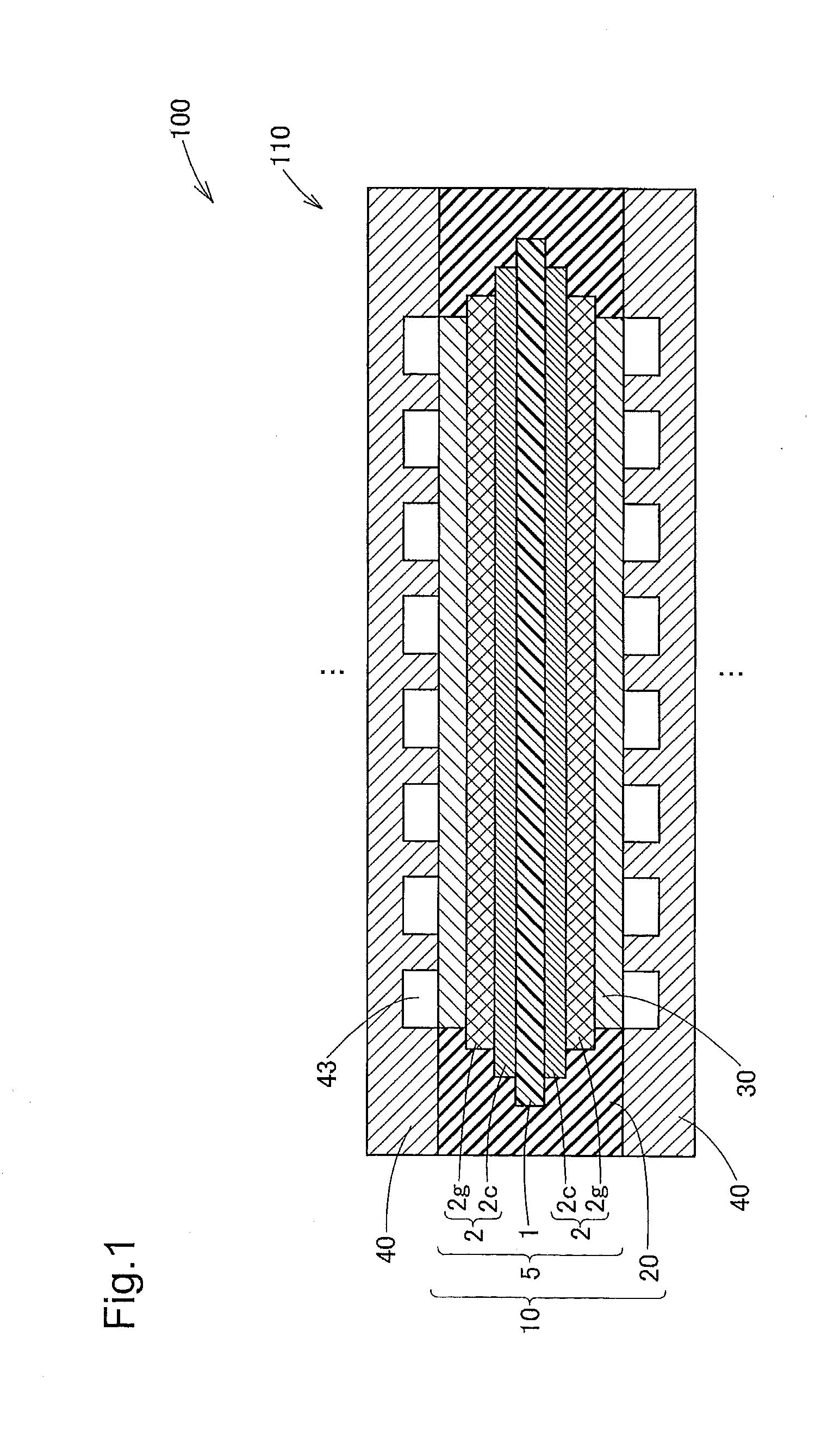 Membrane electrode assembly, fuel cell using the same and manufacturing method of membrane electrode assembly