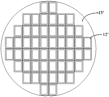 Semiconductor packaging structure and its module