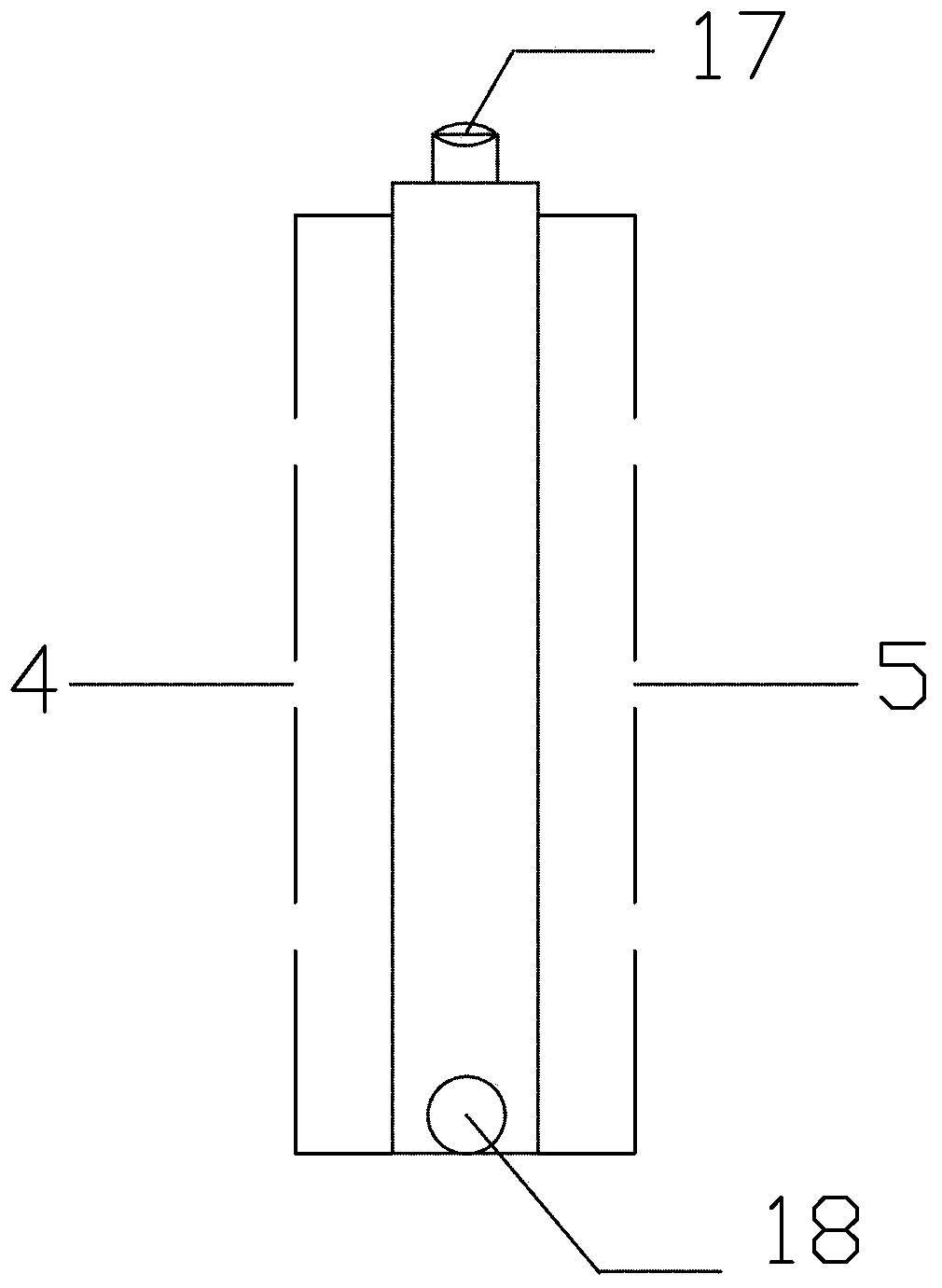 Heat exchanging device based on phase-change heat storage material and packaging method thereof