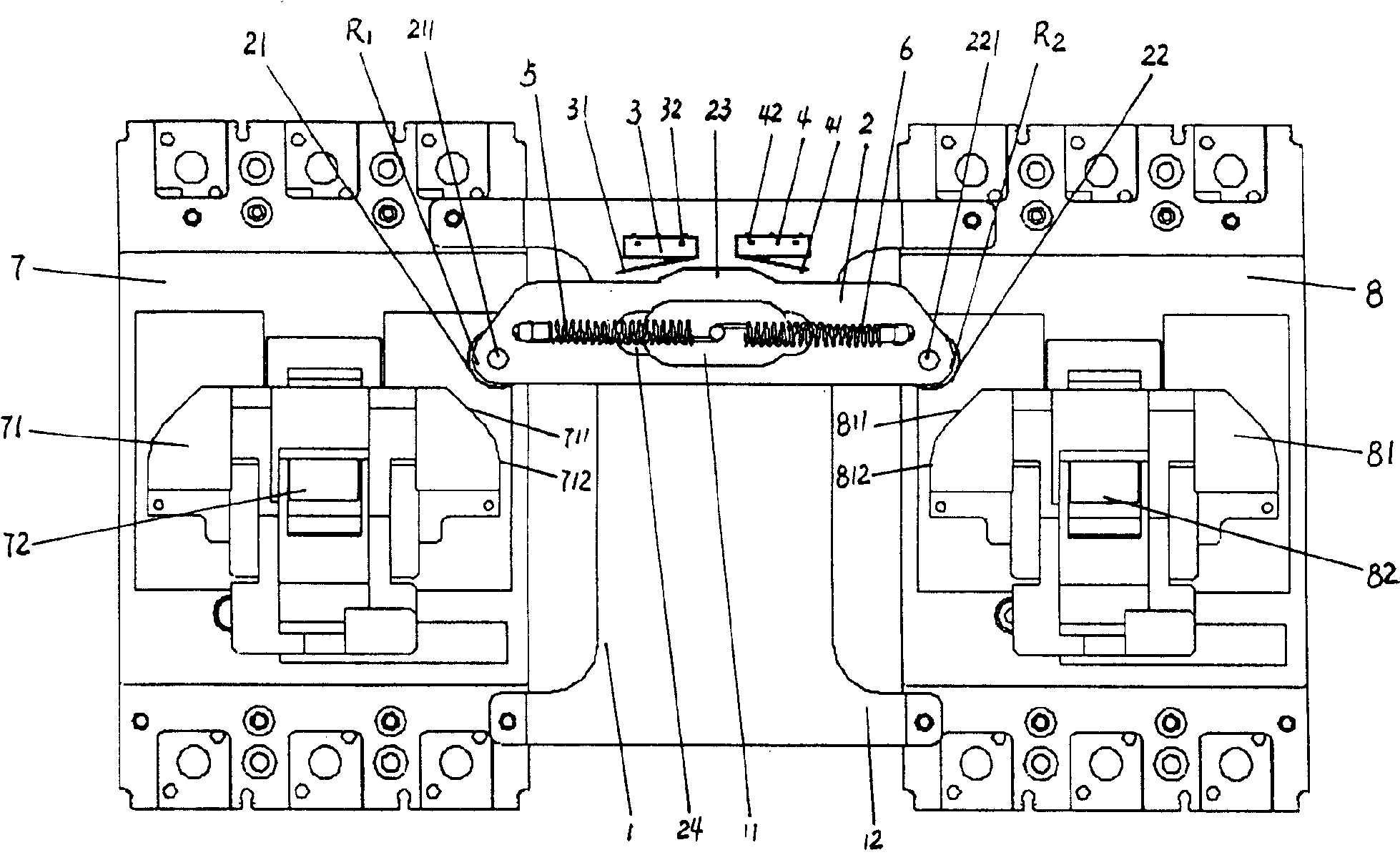 Circuit breaker interlocking device