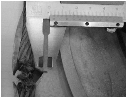 Turbine disc low-cycle fatigue crack online detection method based on Nyquist diagram