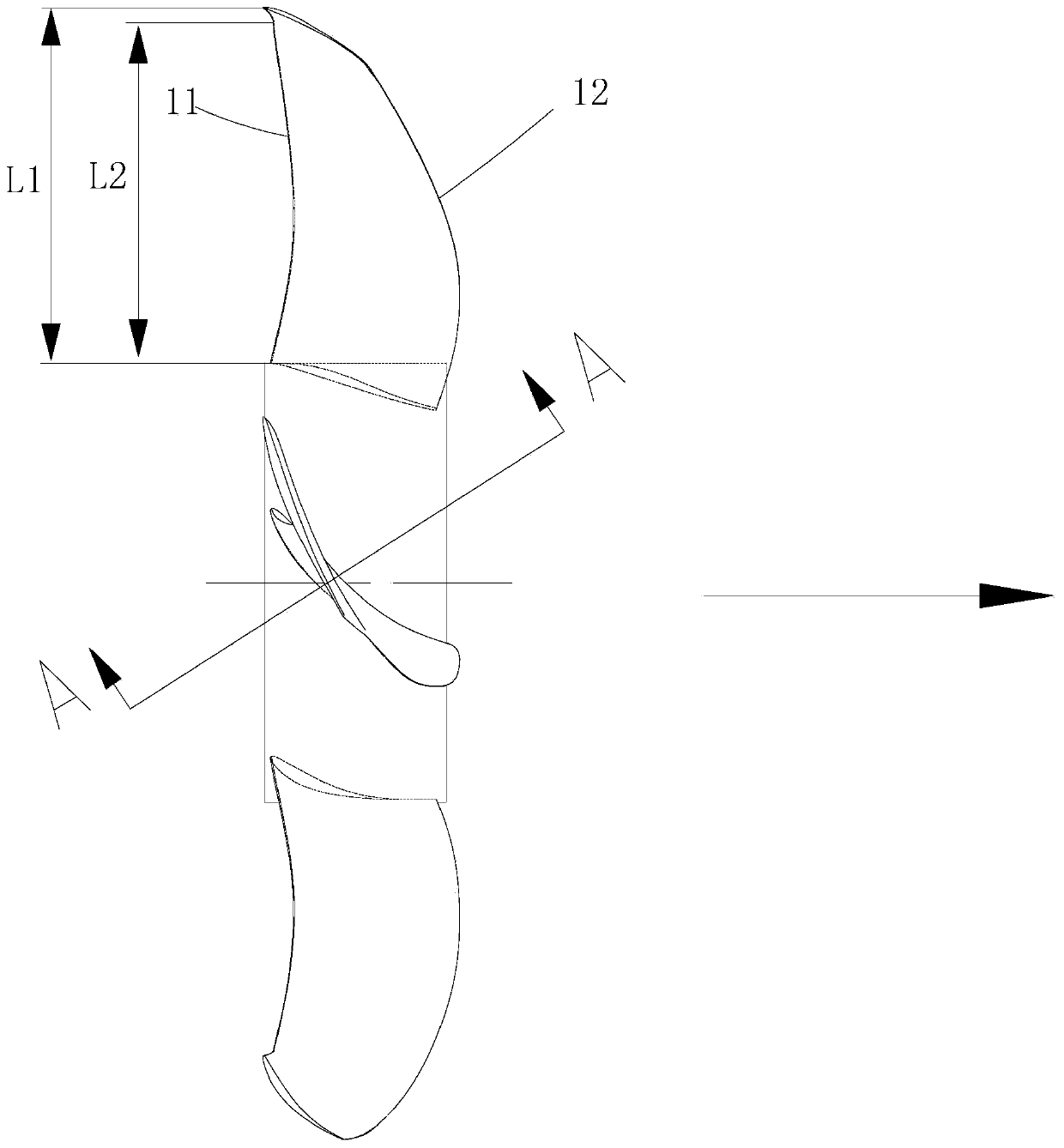 Loss-reducing fan blade with bent blade tip and processing method thereof