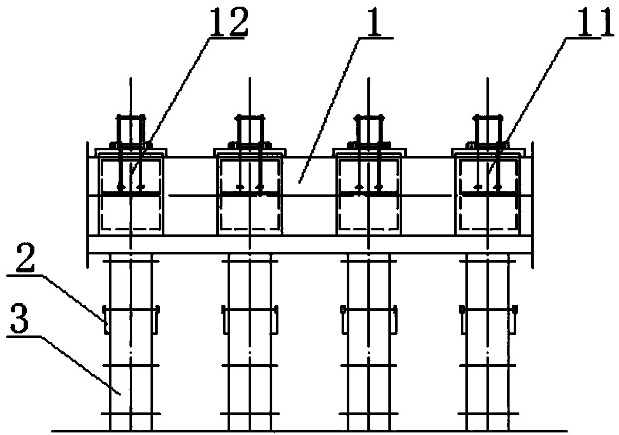 A device and method for collecting flue dust of an oven side-wall door and an oven top of a stamp charging coke oven