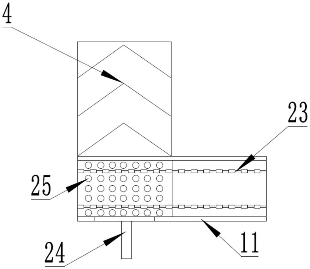 Conveying device for hollow brick production