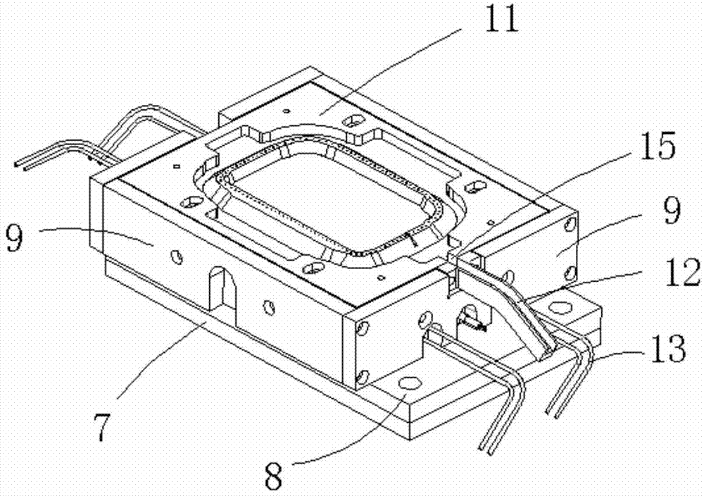 Automatic glue spray mechanism