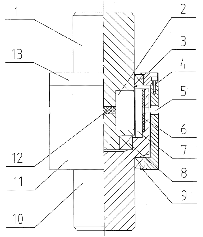 Clutch capable of being triggered at high speed in uncontrollable manner and maintaining low speed