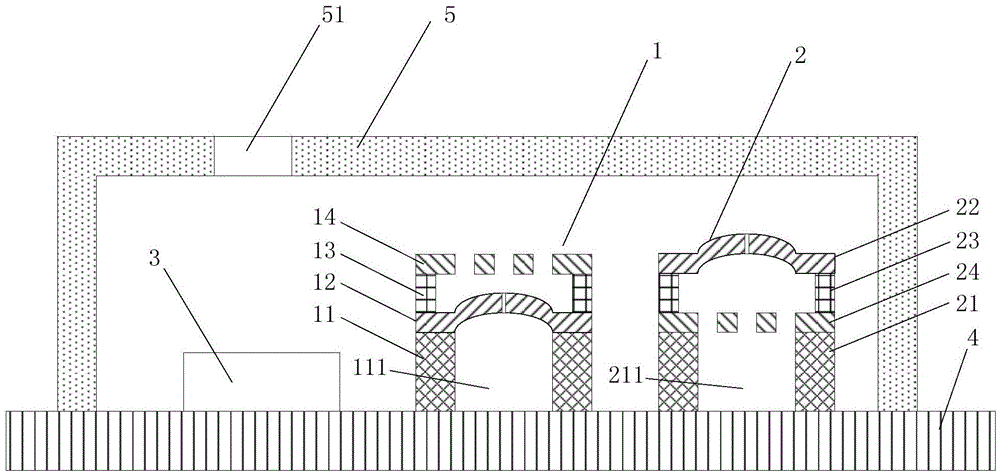 Differential capacitive MEMS (Micro-Electro-Mechanical System) microphone