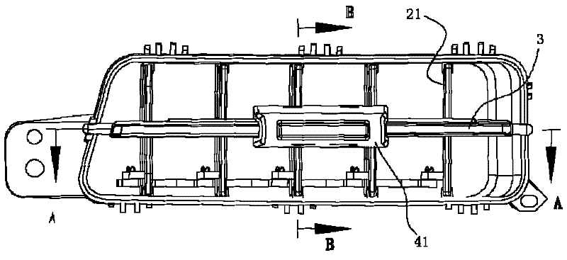 Intermediate air outlet of automobile instrument panel