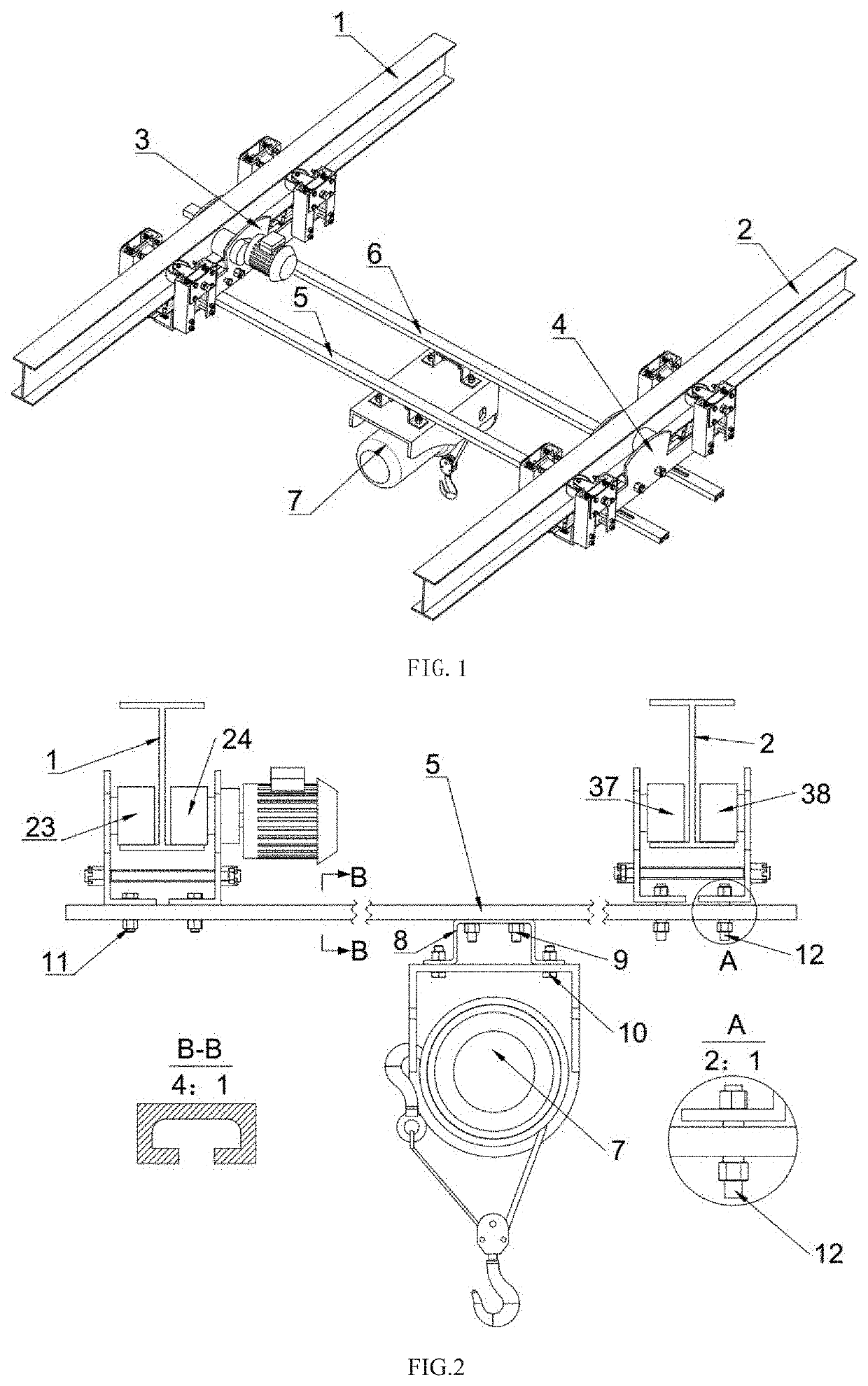 Walking device with self-adaptive track gauge and wheel pressure for preventing rail gnawing