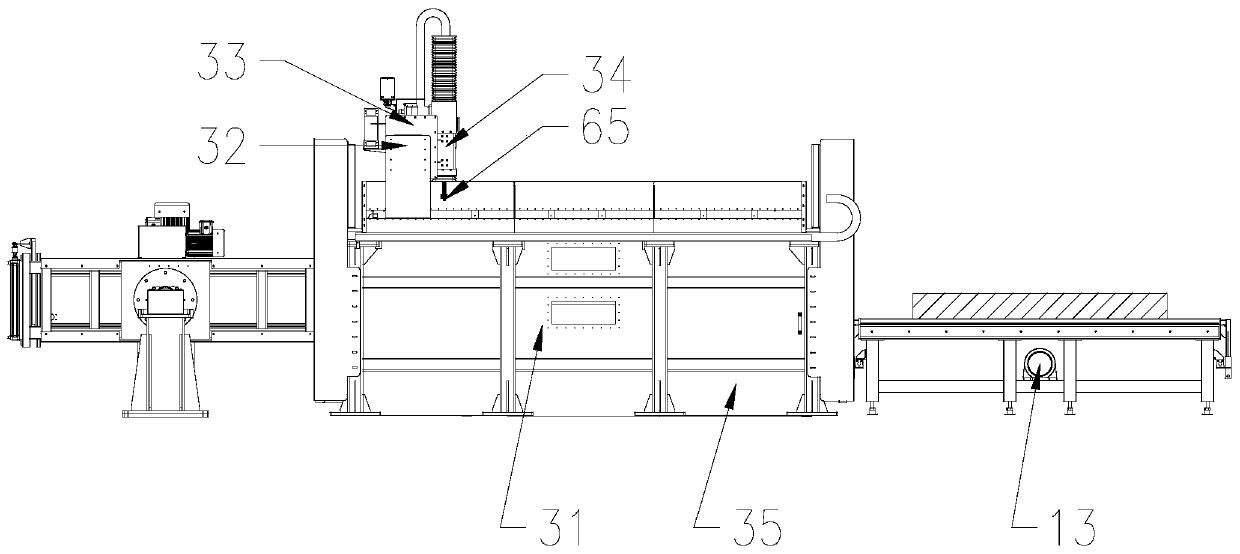 Water cutting automatic disassembling device for waste mattresses