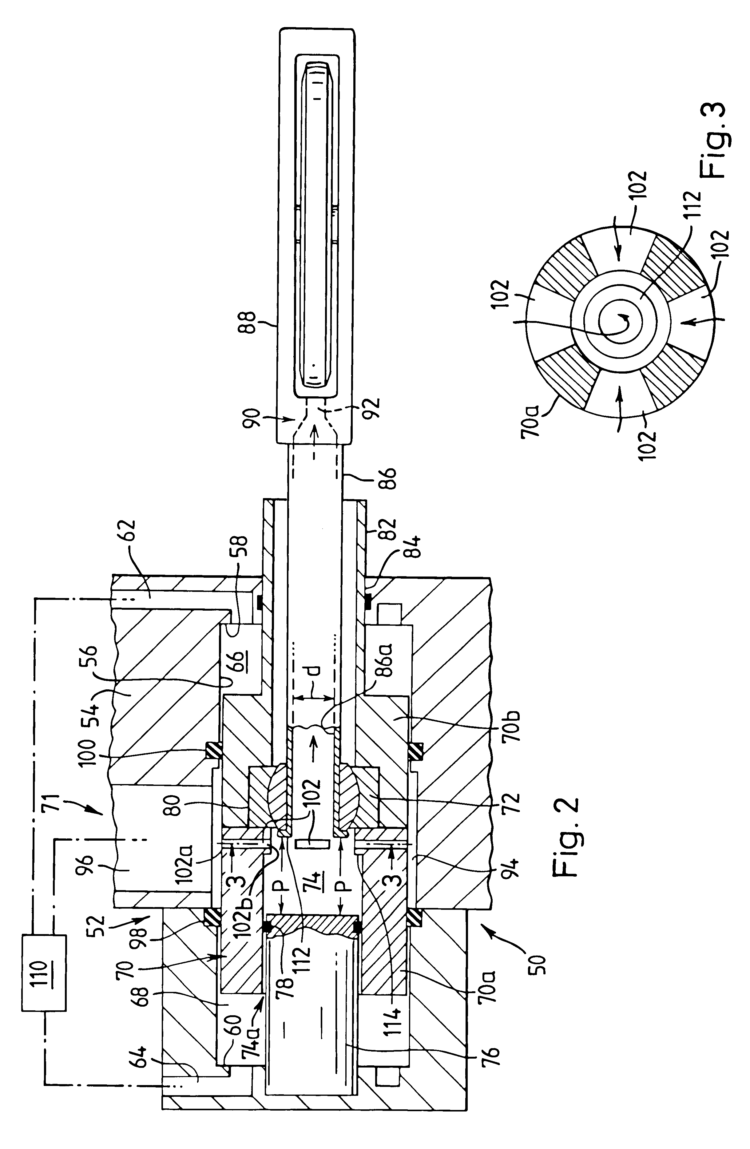 Cooling fluid supply to hydraulically actuated rollers in a continuously-variable-ratio transmission