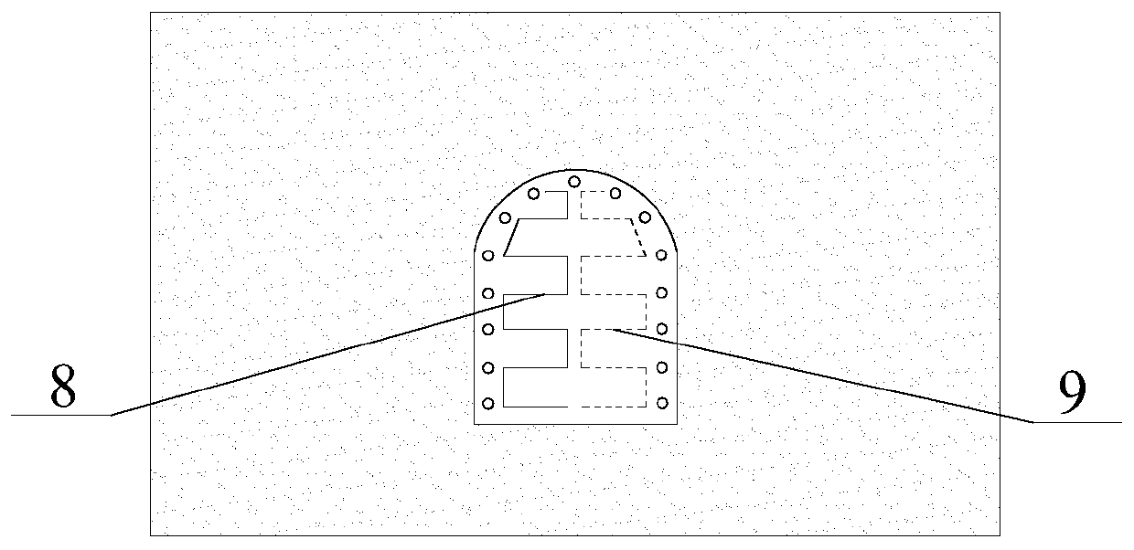 A method for smooth surface forming of preset edge holes in weakly bonded and multi-fissure water-rich rock roadway