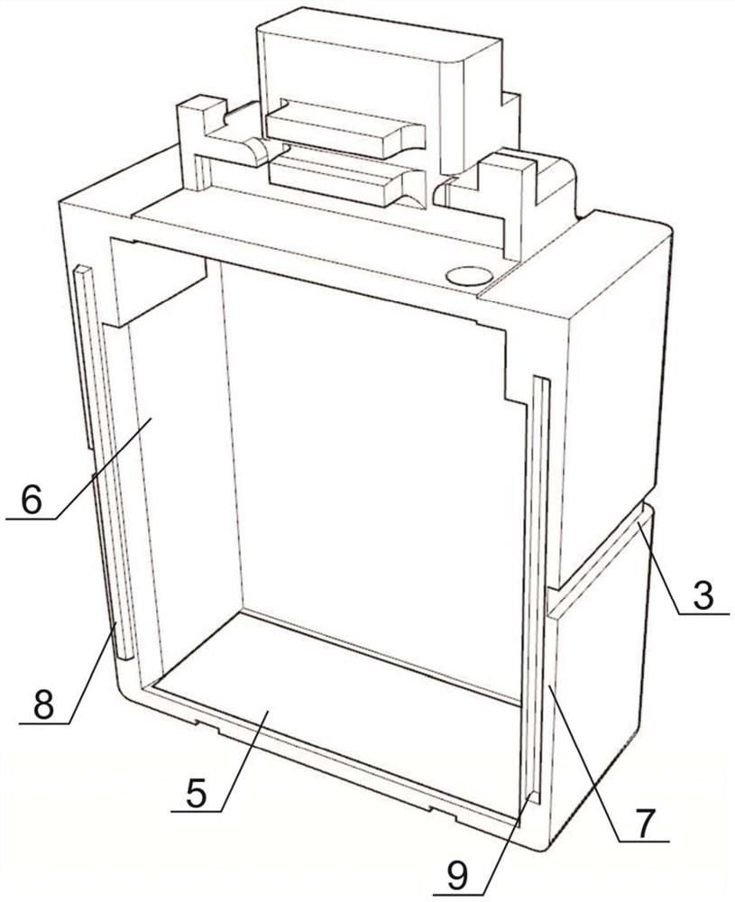 Plastic bracket and battery pack