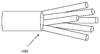 Multi-channel laser fuse for all-direction detection and method for all-direction detection