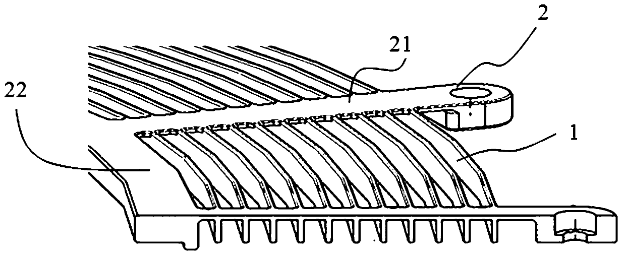 A grounding ring and reaction chamber for limiting plasma leakage