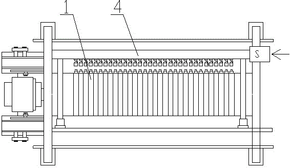 FIFO (Fast-In Fast-Out) efficient filter-cloth filter-plate pressure filter and high-speed feeding method