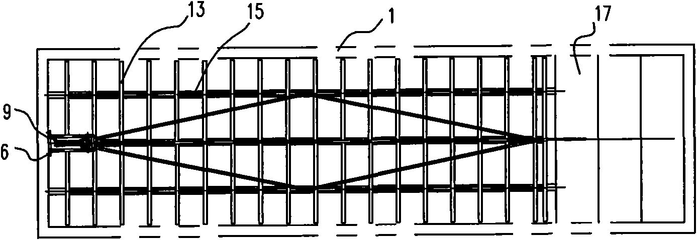 Push rod type underwater mud scraper