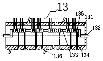 Screw conveyer for pullout seedling roots of shallow-mud field water chestnuts