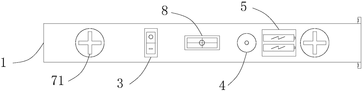 Simple real-time detection device for perpendicularity of vertical template