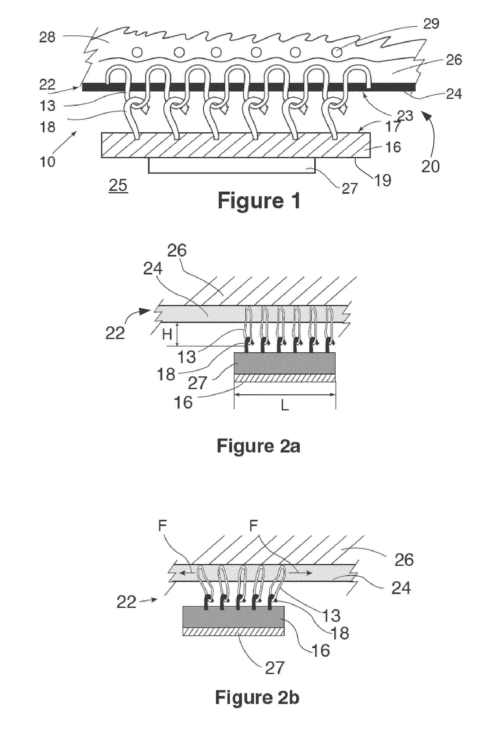 Tyre equipped for attaching an object to a wall thereof