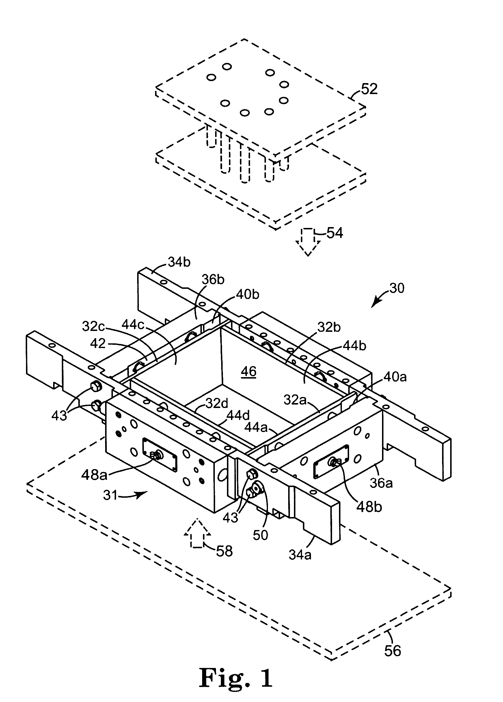 Block mold having moveable liner