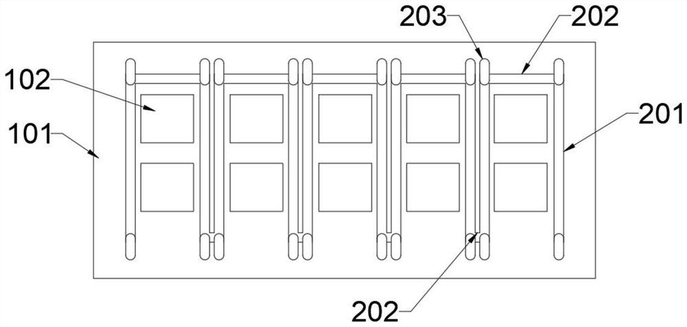 Auxiliary mold for graded slow cooling layer type casting