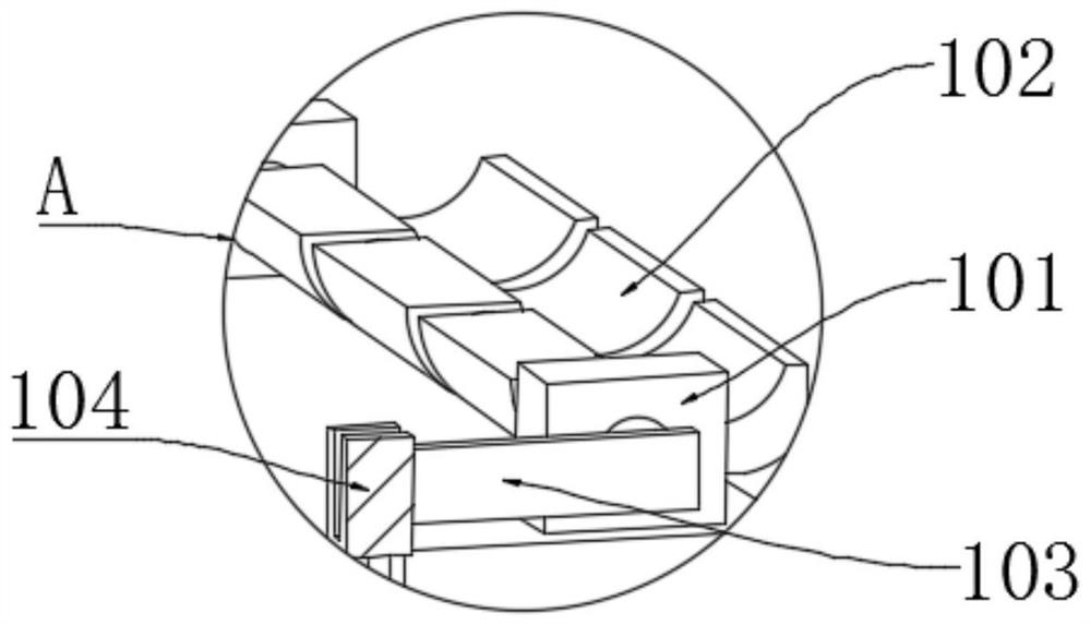 Automatic blanking mechanism for section pipes