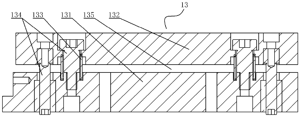 Wire drawing device for welding strip