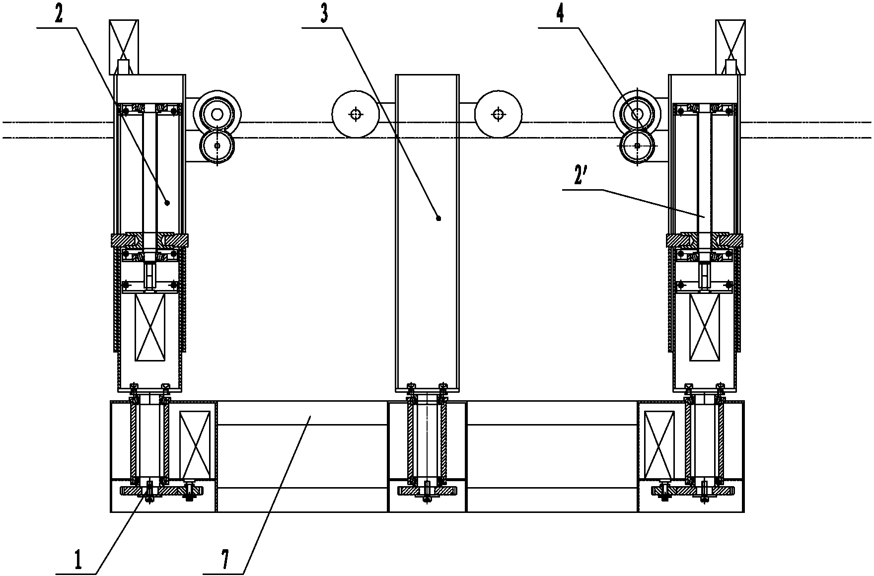 Robot used for automatically deicing high tension transmission line