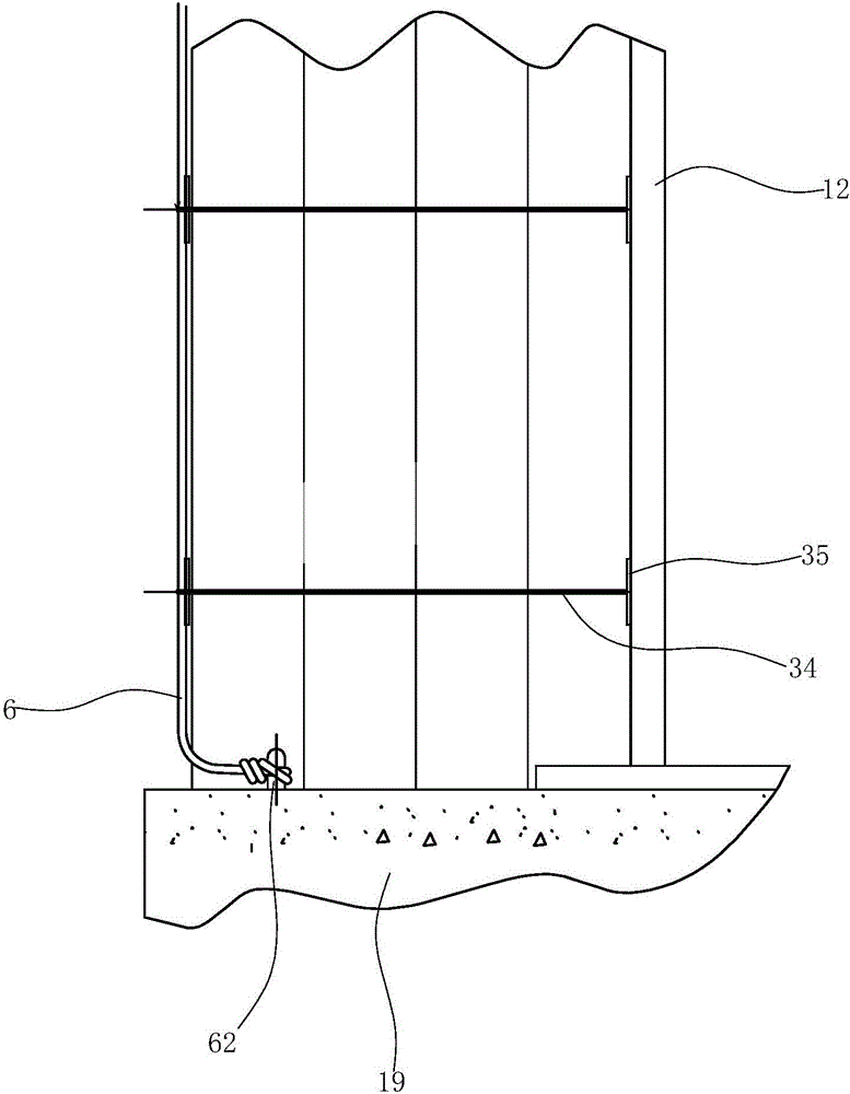 An elastic felt hanging method for a large full-containment low-temperature storage tank