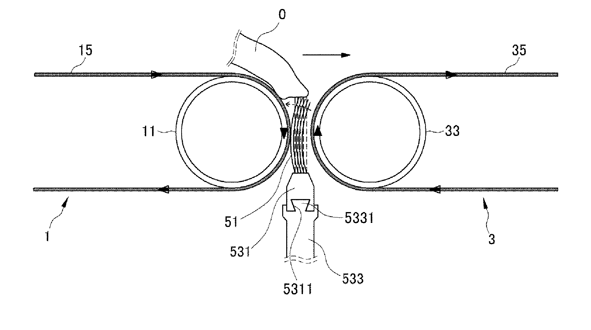 Baggage jamming prevention structure and belt conveyor device including same