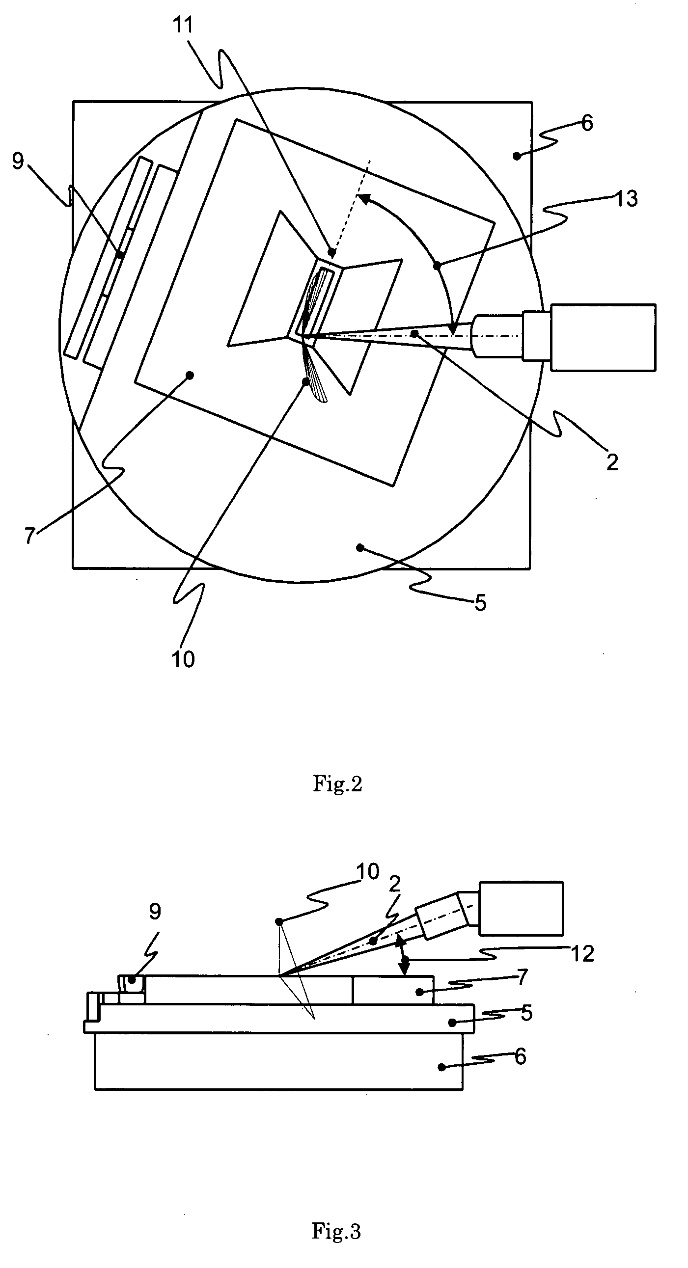 Sample preparing device and sample posture shifting method