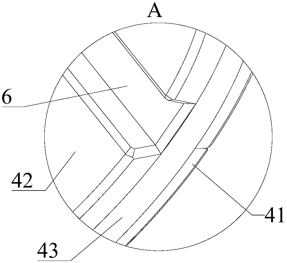 Rugby-shaped wheelbarrow