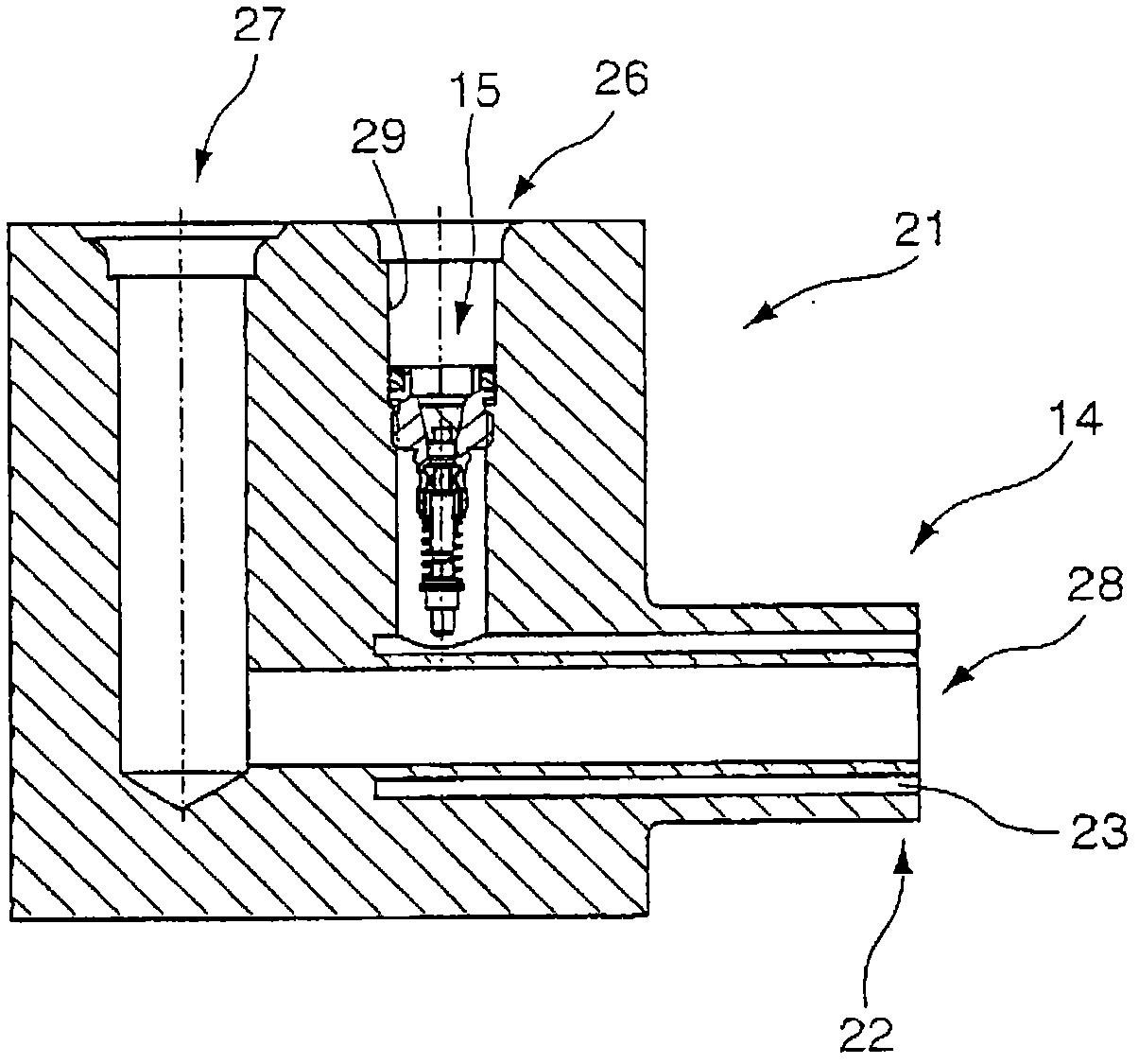 Integration of a delta-p expansion valve for COP-optimal regulation in a high-pressure connection, in particular an internal heat exchanger