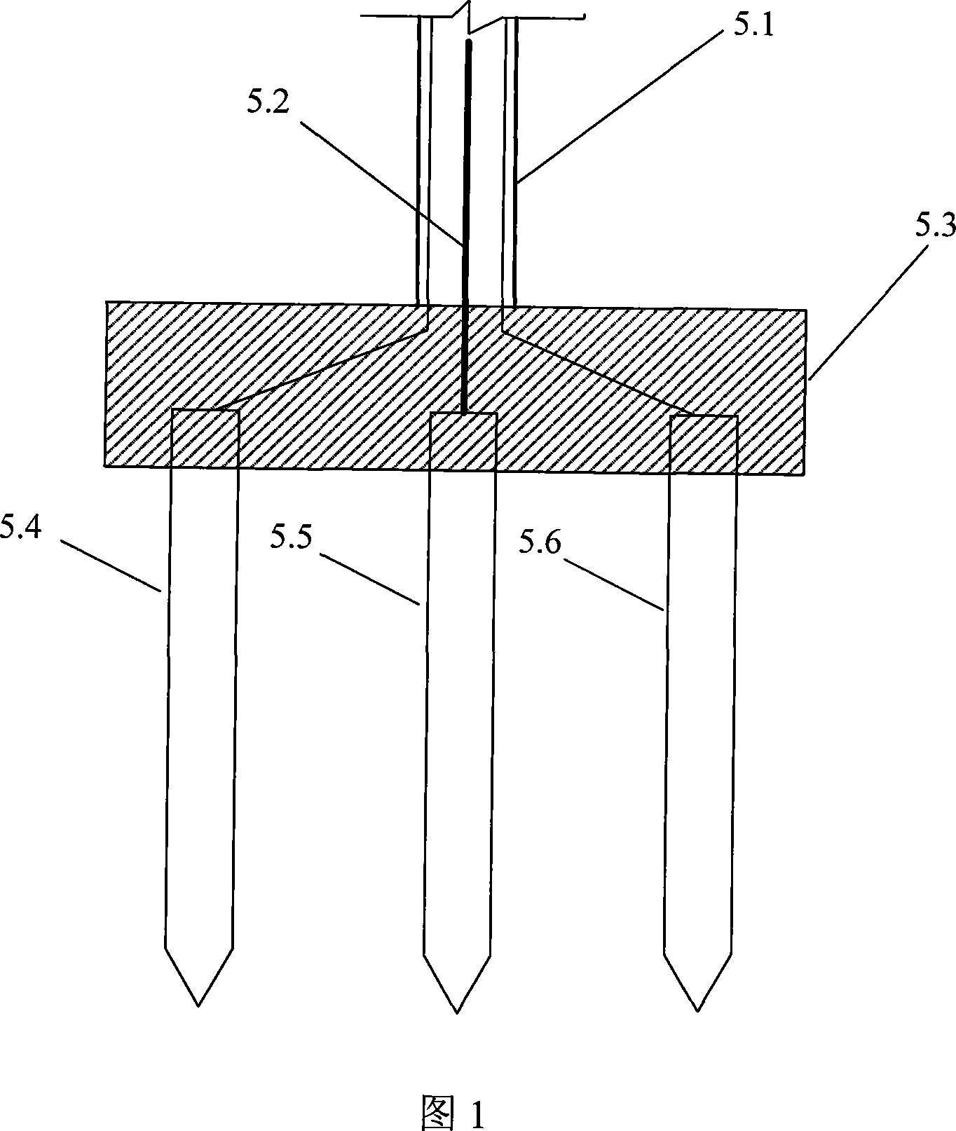 Soil pore water conductivity multi-point automatic monitoring apparatus