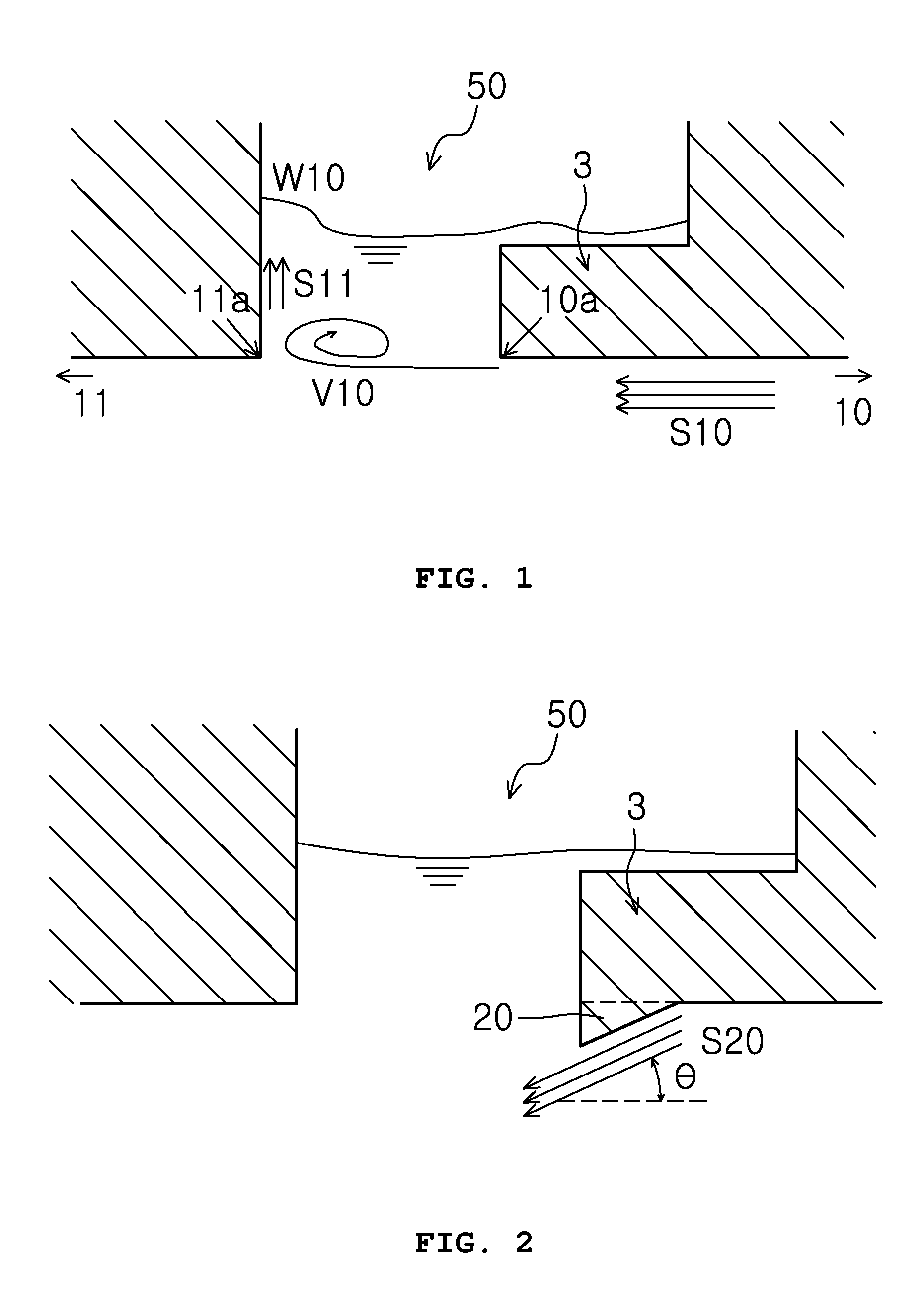 Drillship having vortex suppresion block with recessed flow stabilizing section in moon pool