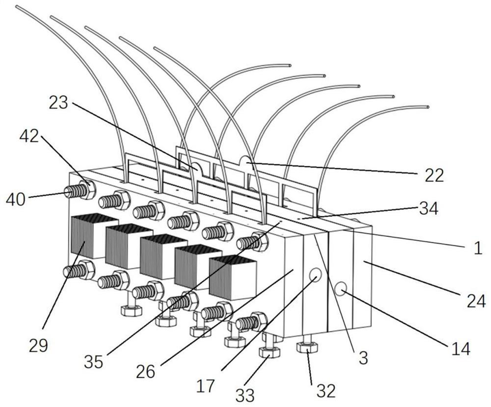 Sectional type fuel cell clamp