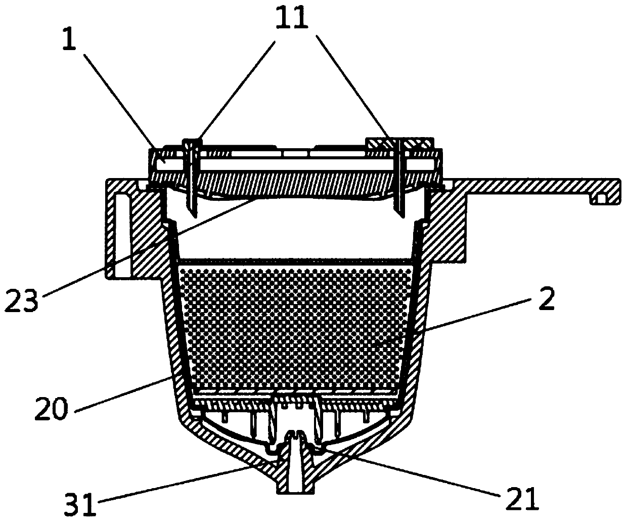 External piercing extraction structure preventing liquid leakage and brewing method thereof