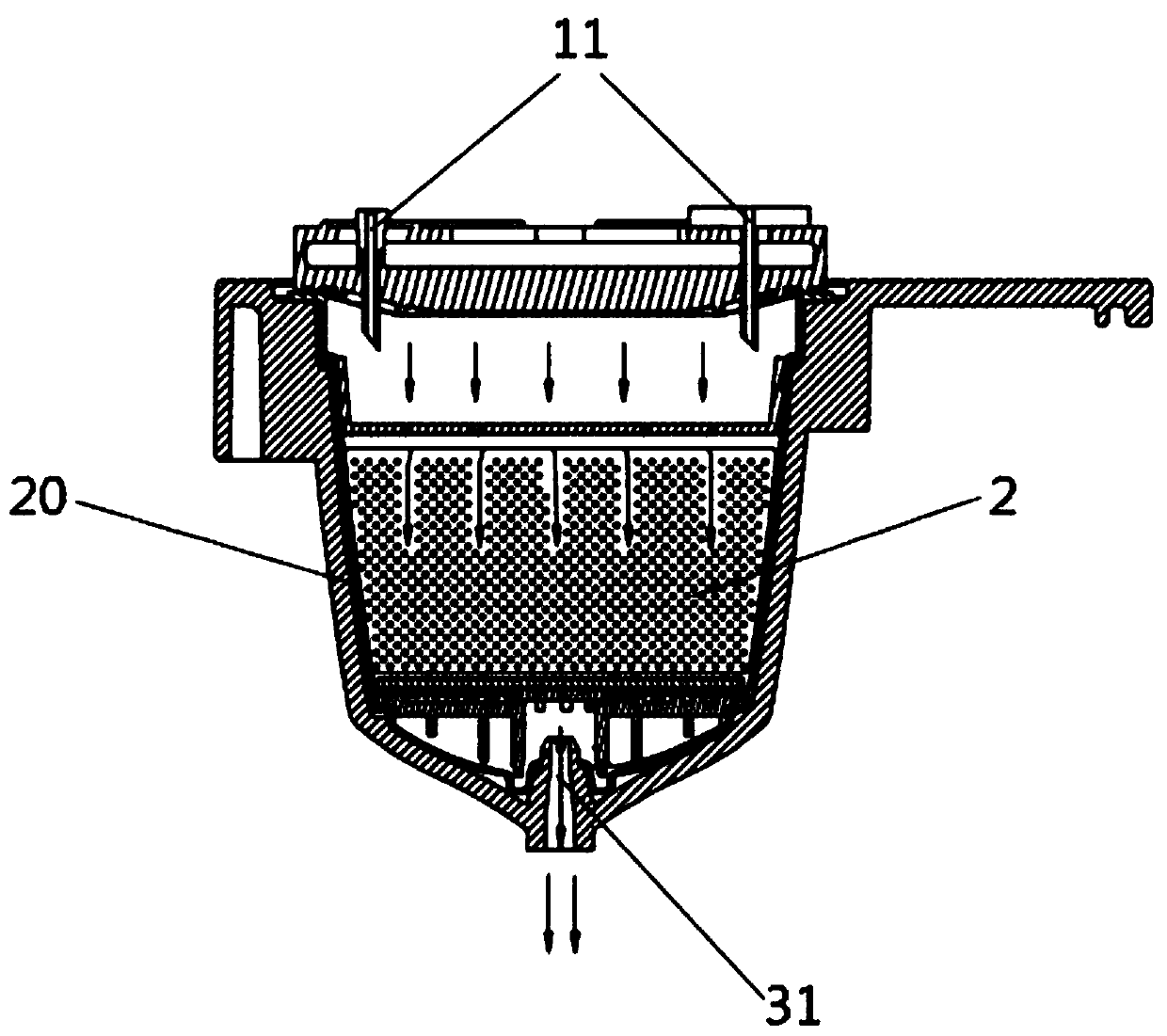 External piercing extraction structure preventing liquid leakage and brewing method thereof