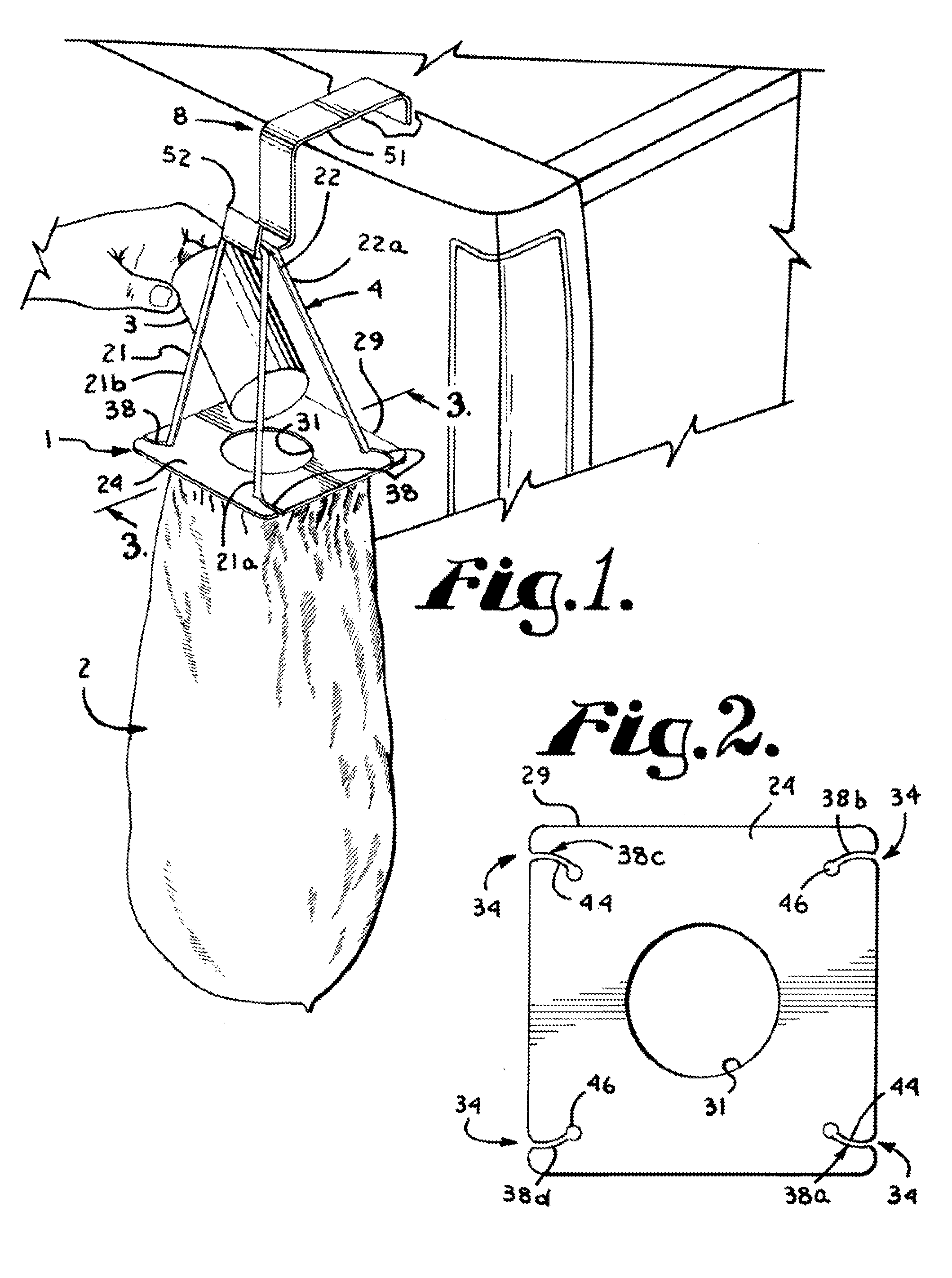 Trash bag supporting device