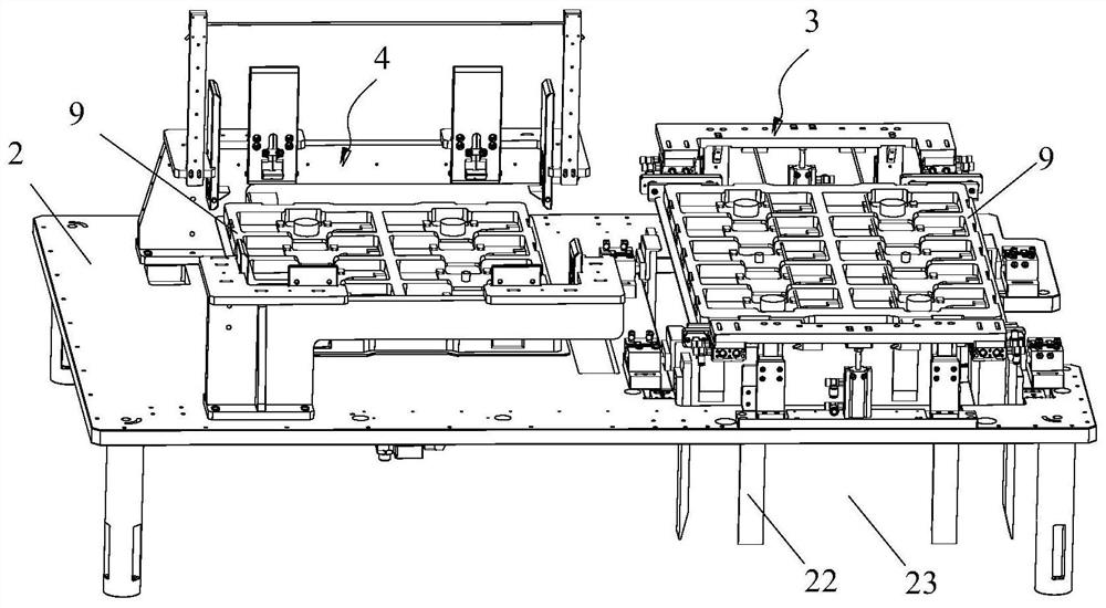 Charging tray feeding system