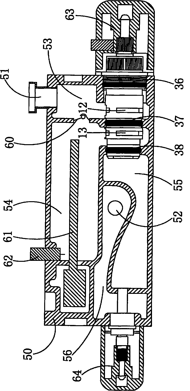 Thermostatic valve core and self-heating metal thermostatic tap made by using same