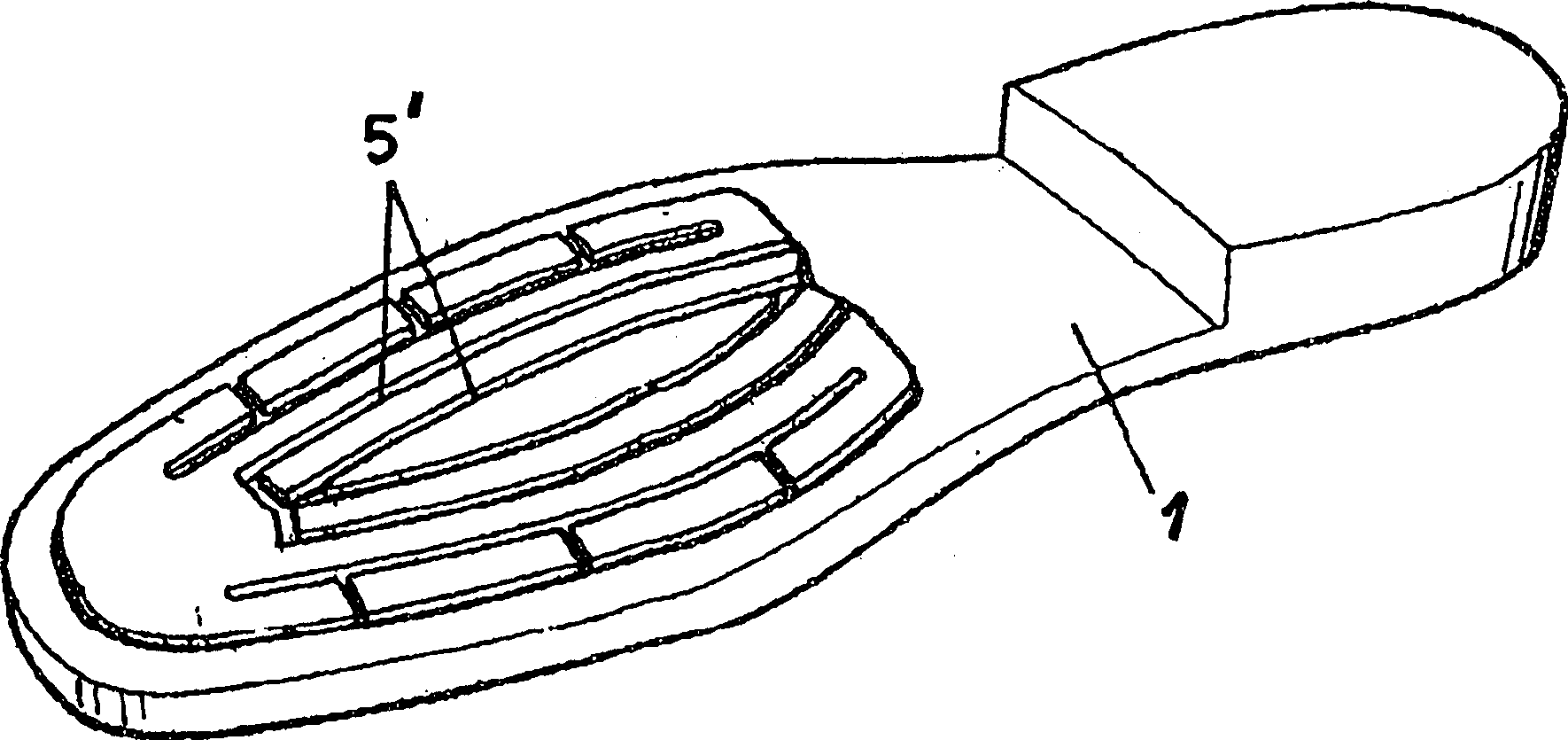 Self-ventilated, ergonomic footwear and sole