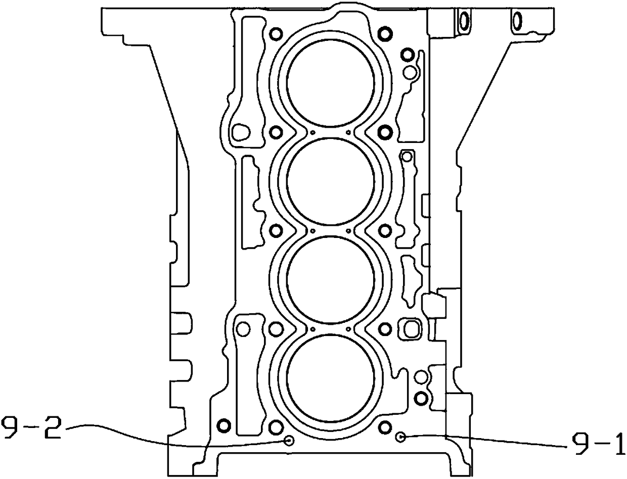 Variable valve timing (VVT) oil supply circuit