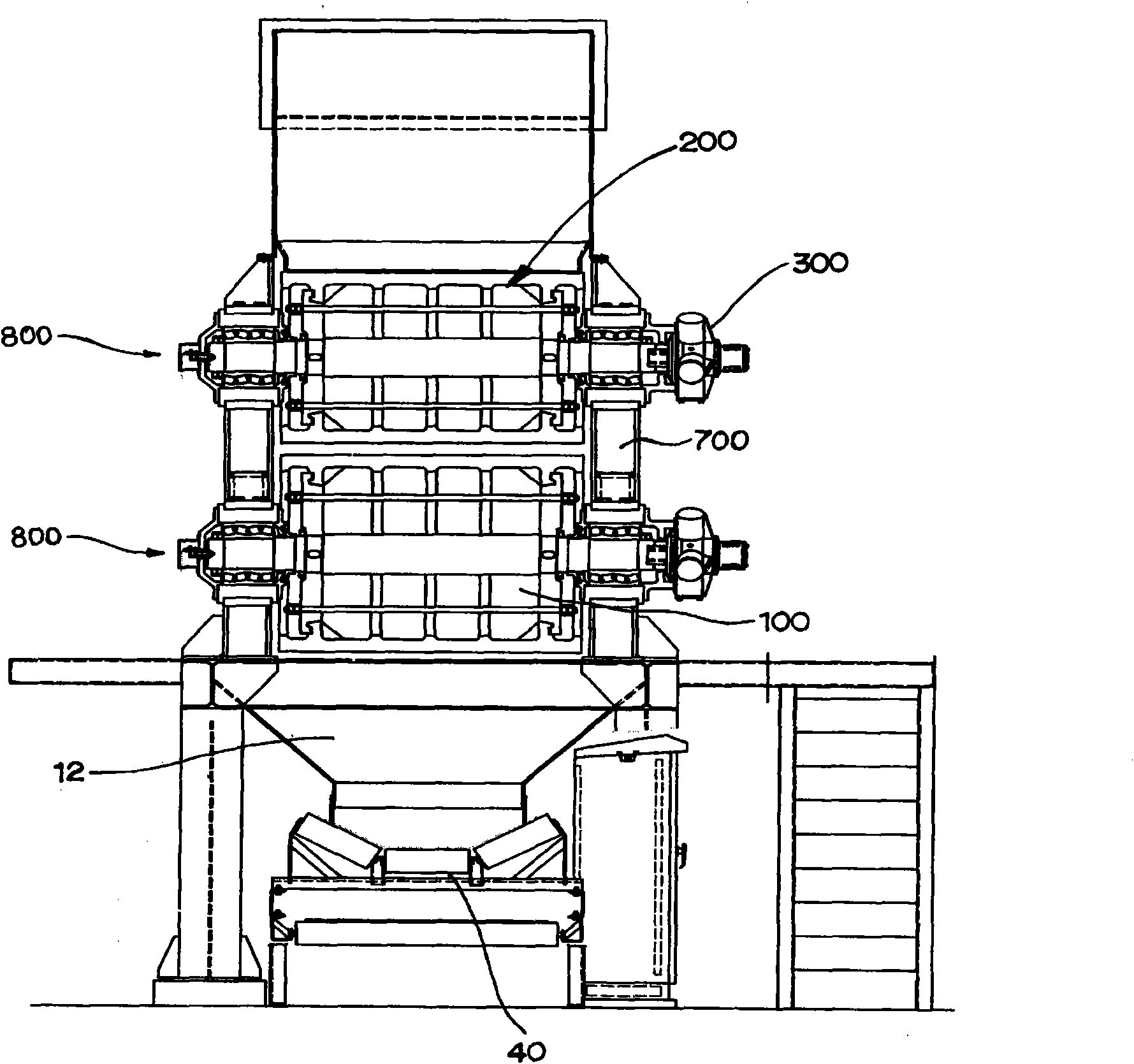 Hydraulic roller crusher