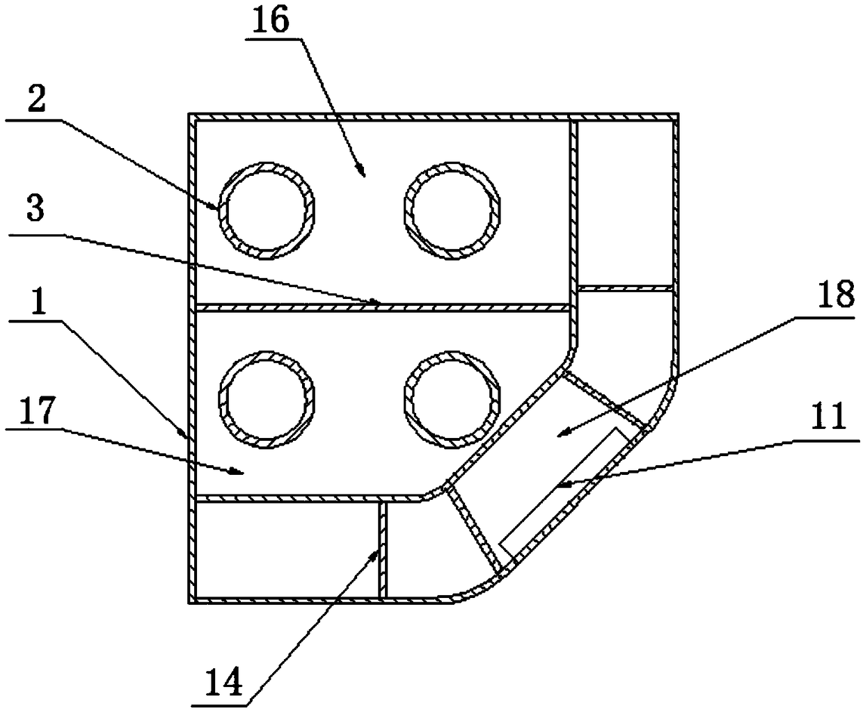 Wall corner vertical type forced-convection heat transfer device