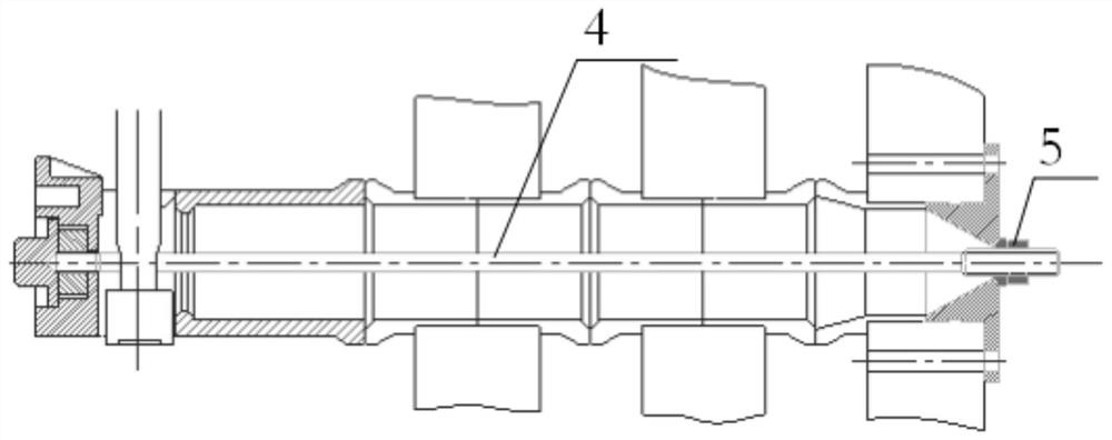 A device for automatic pretensioning of solar wing compression rod