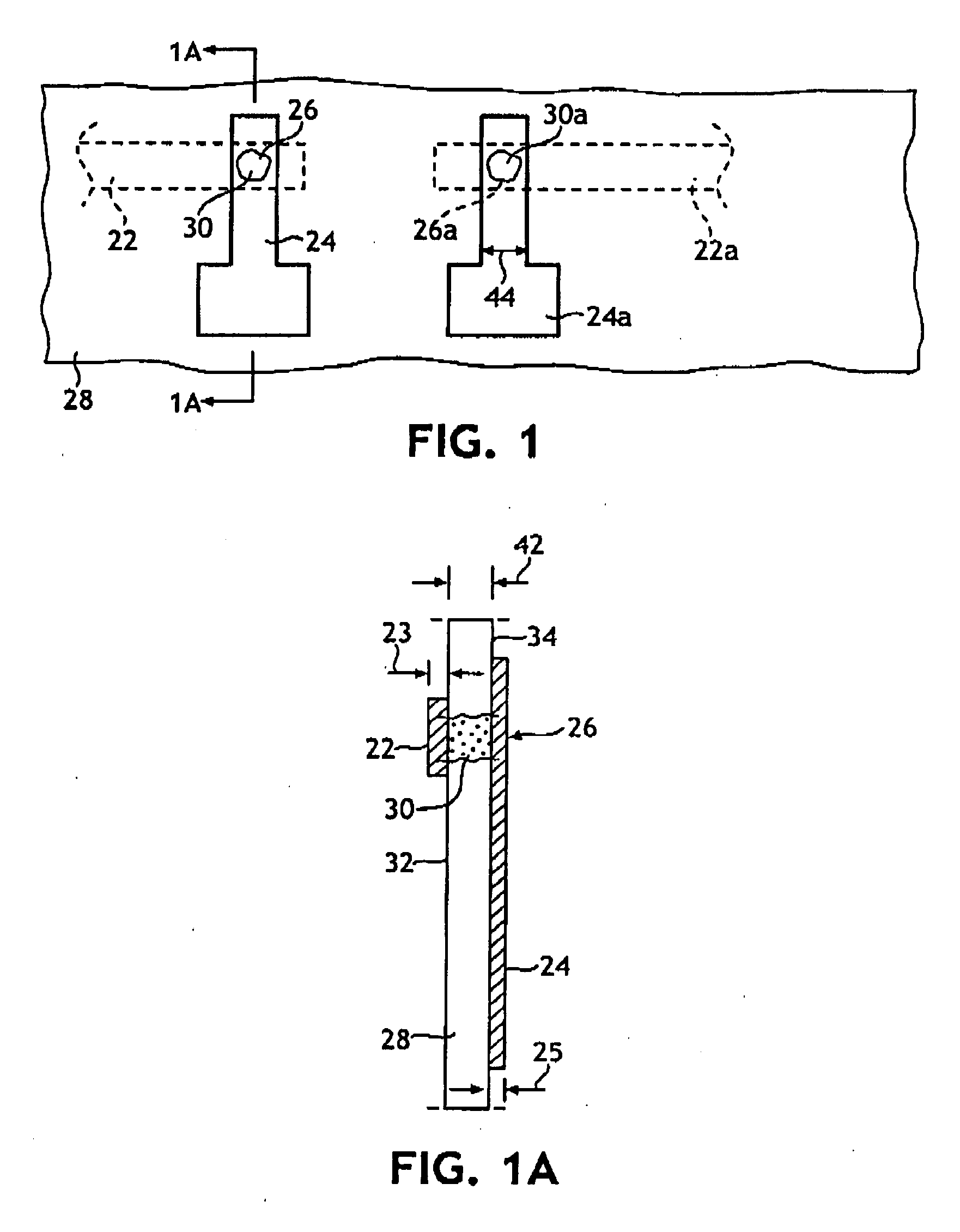 Electrical conductivity bridge in a conductive multilayer article