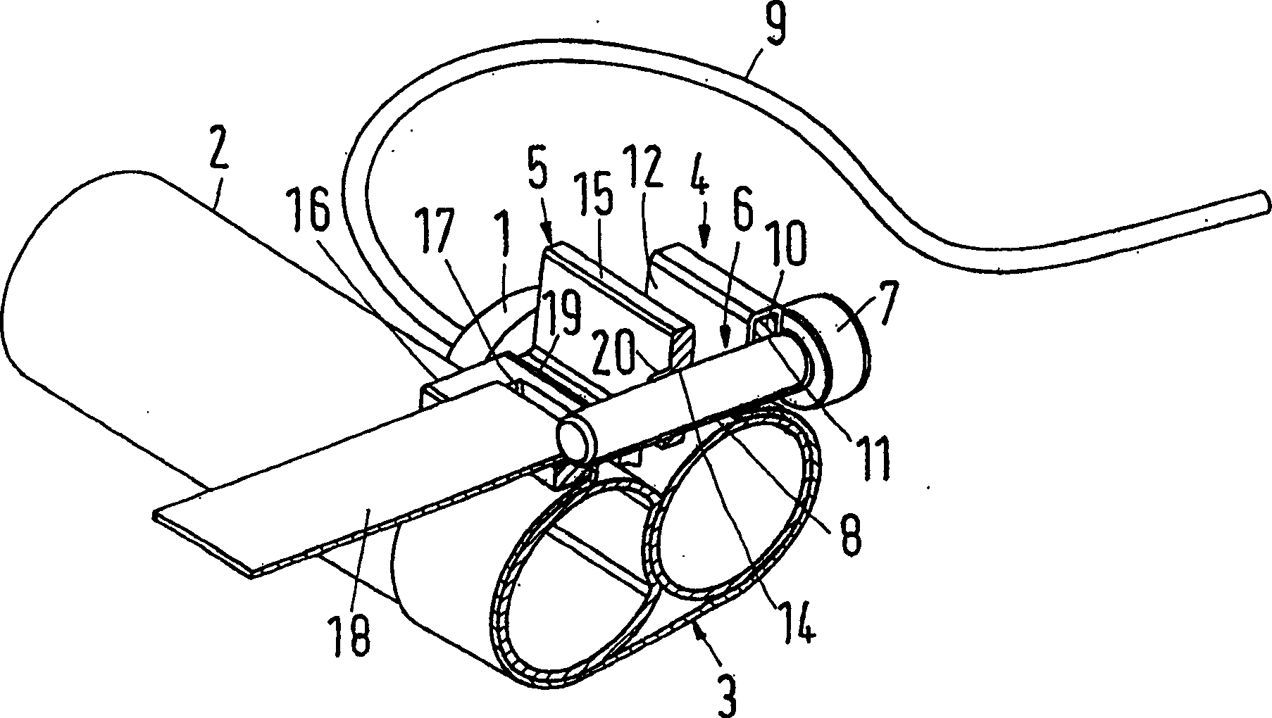 Clamp capable of axial parallelly connecting cylinder shape temp sensor with pipe