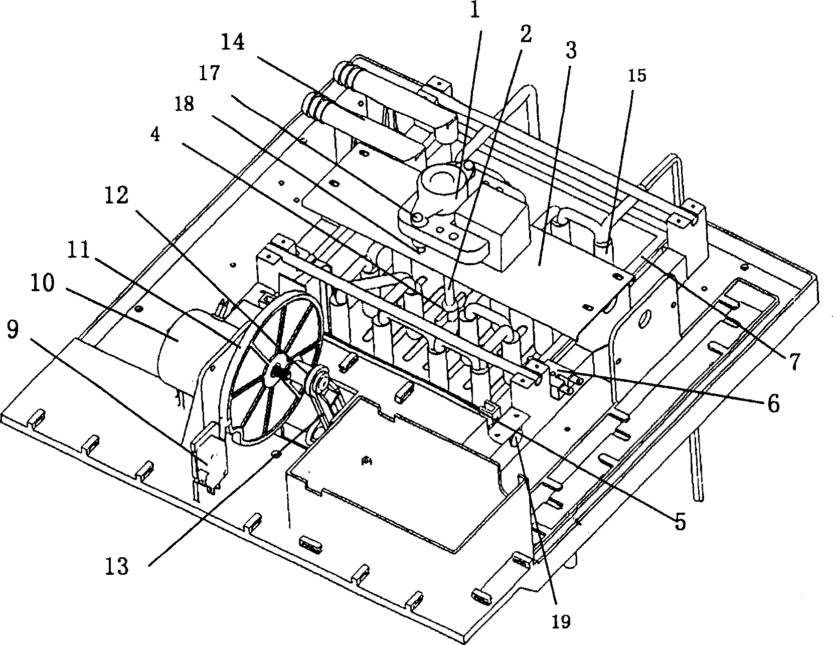 Water stirring mechanism for ice-making machine